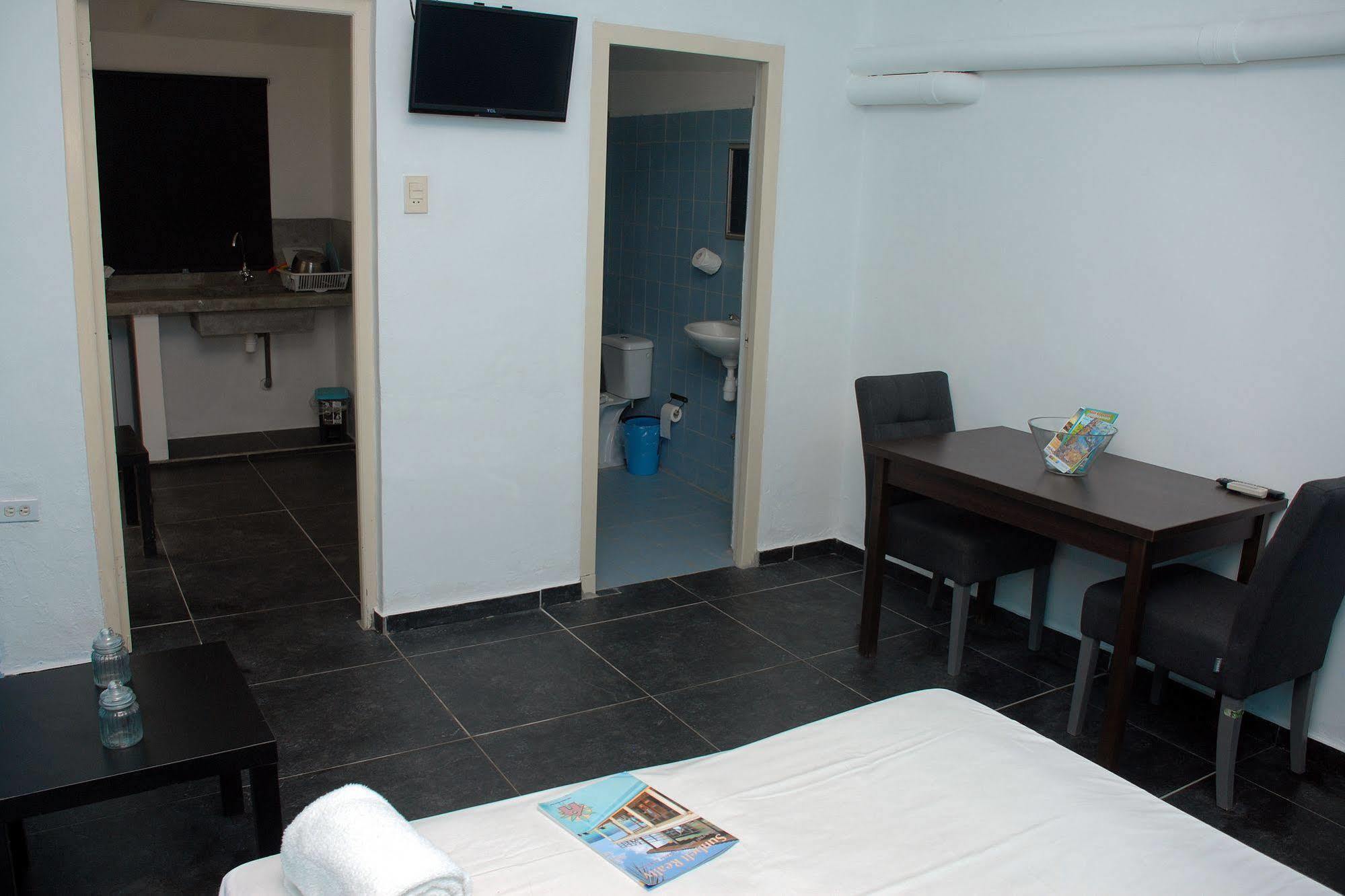 City Inn Bonaire Extérieur photo